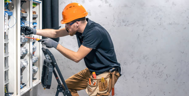 Best Local Electrician Companies  in Stamford, CT
